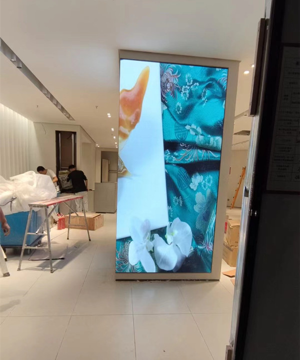 西藏商场门店转角LED显示屏